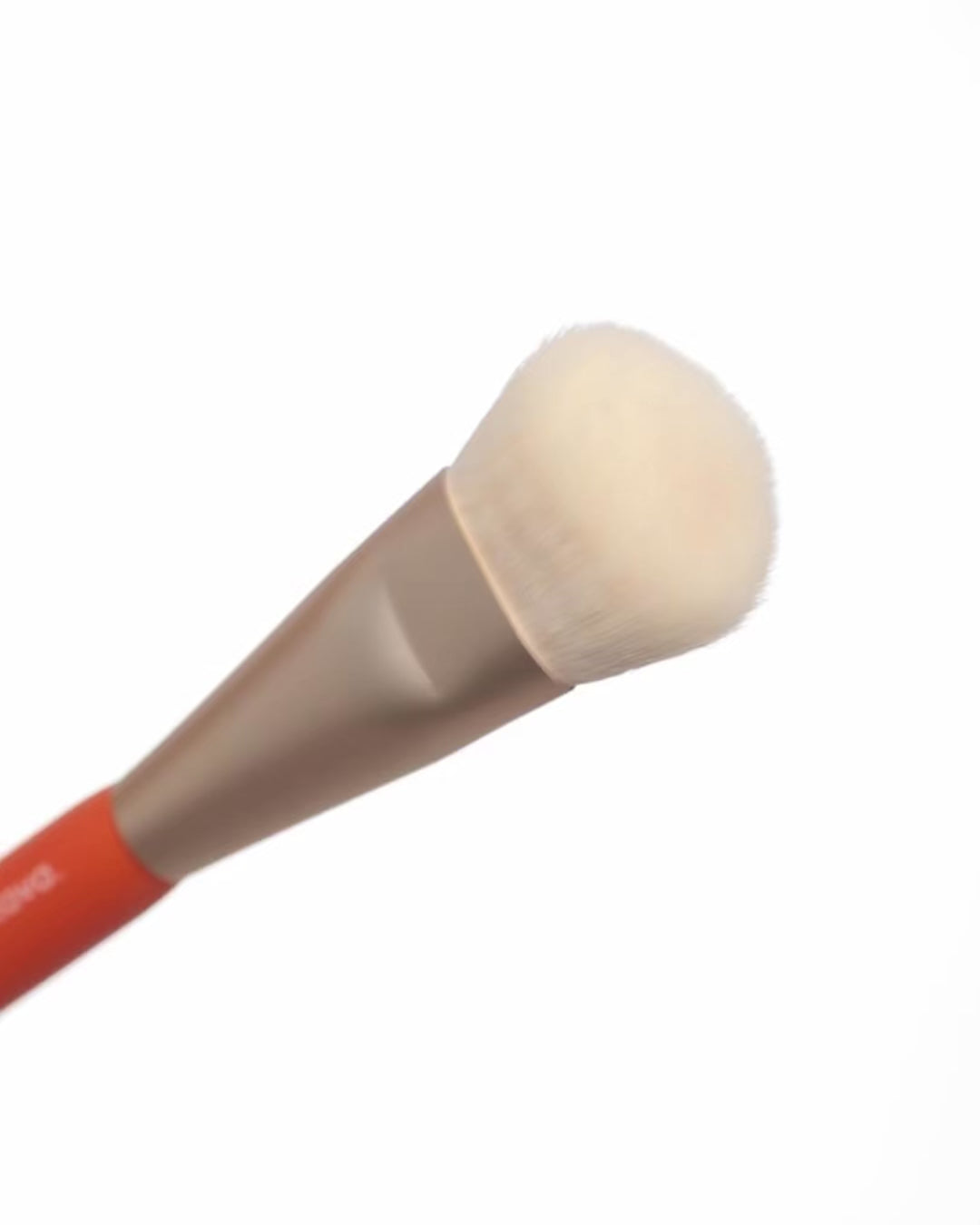 Ultra-soft nano-fibre foundation brush